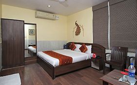 Hotel Rajawat